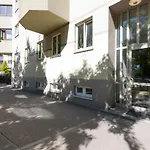 Belgradzka By Renters Апартаменты