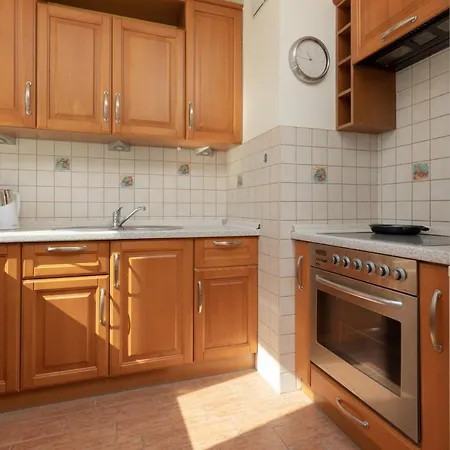 Belgradzka By Renters *