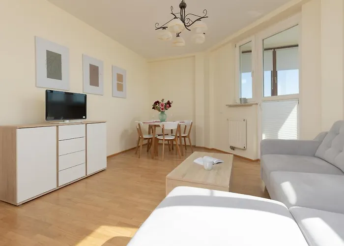 Belgradzka By Renters Apartament *